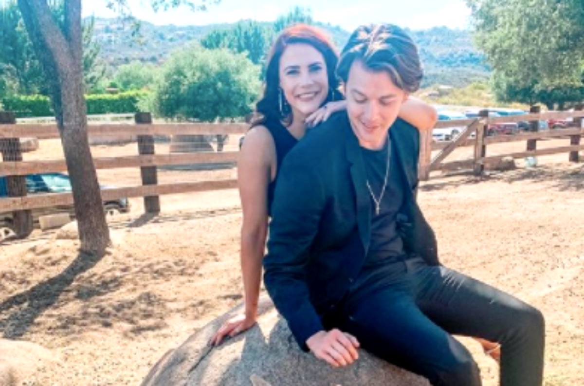 Chad Duell And Courtney Hope Wedding: What Soap Stars Will Attend