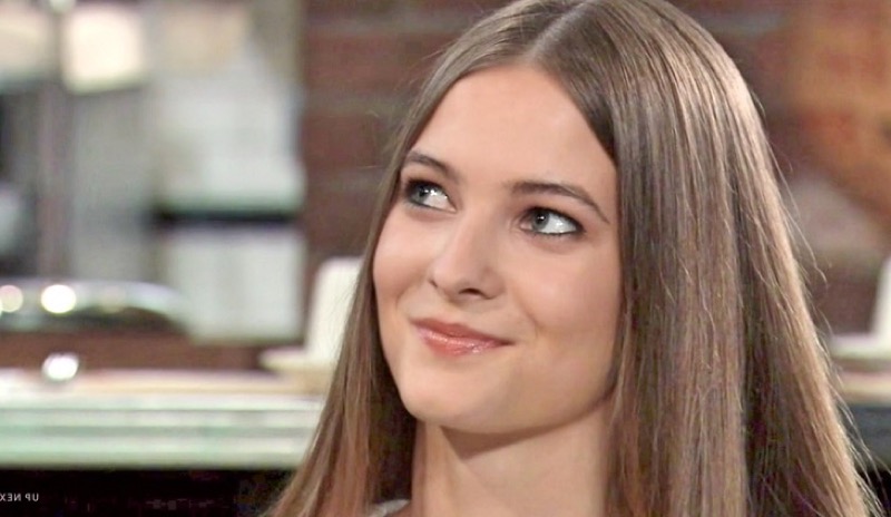 General Hospital: Esme Prince (Avery Kristen Polh)