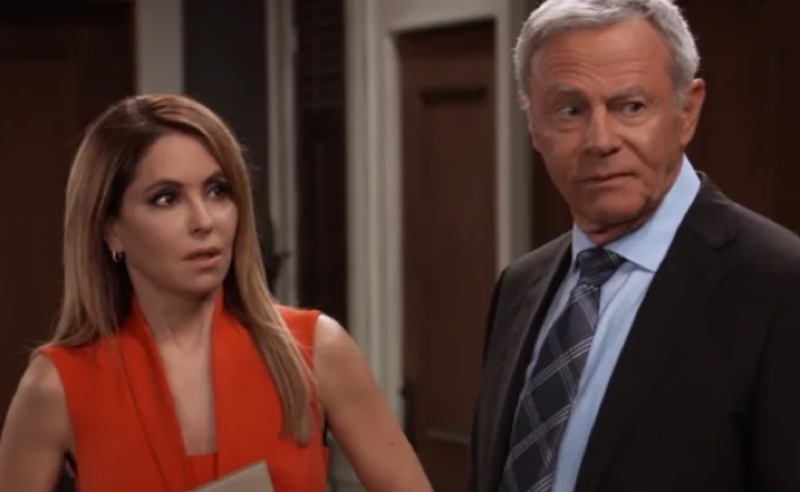 General Hospital: Olivia Quartermaine (Lisa LoCicero)