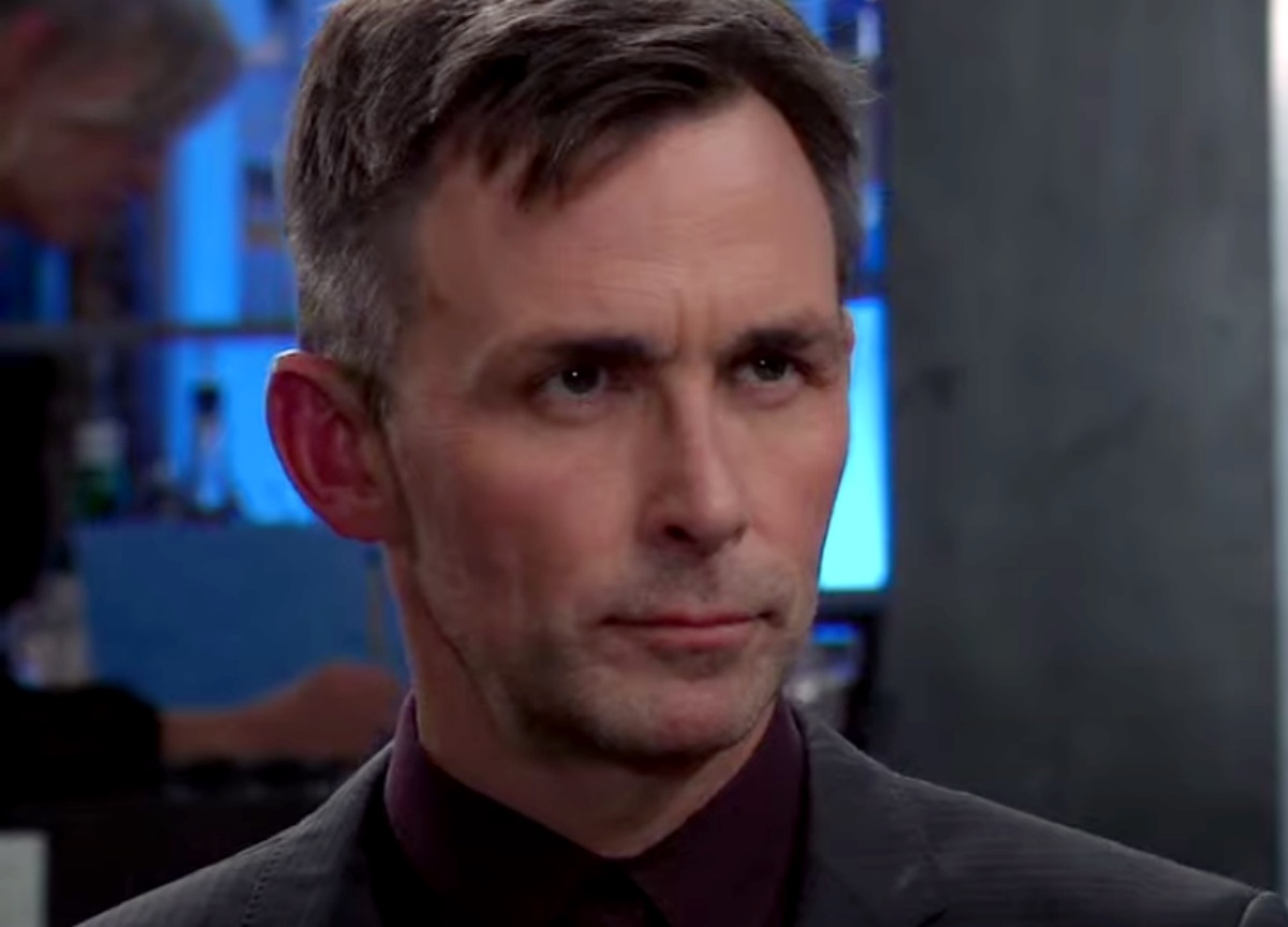 General Hospital Spoilers: Anna Opens Up To Valentin About Her Struggles