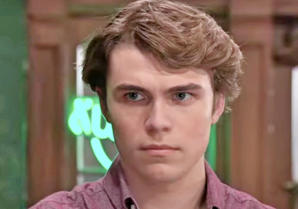 General Hospital Spoilers: Finn Tries To Bond With Cam, Cam Pushes Back!