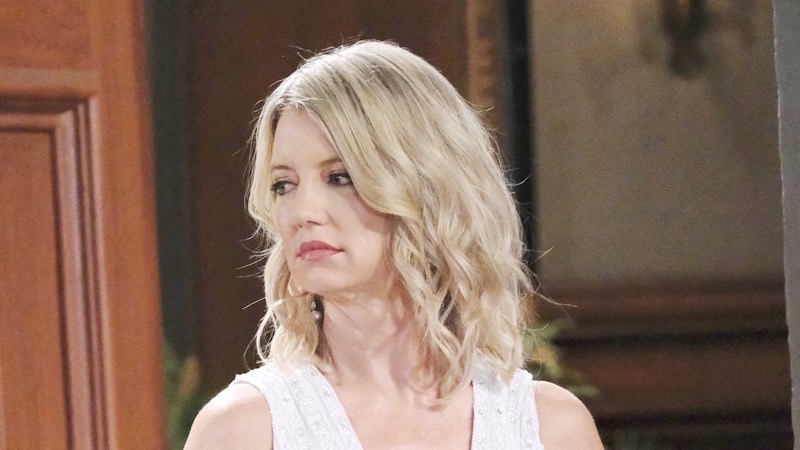 General Hospital: Nina Reeves (Cynthia Watros)
