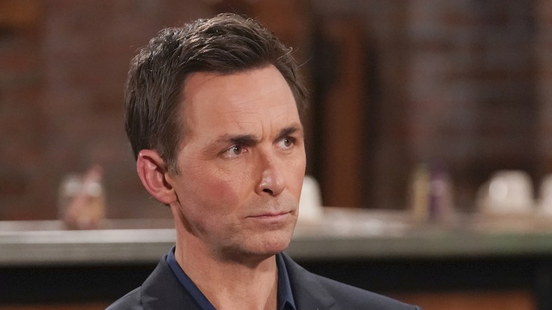 General Hospital: Valentin Cassadine (James Patrick Stuart)