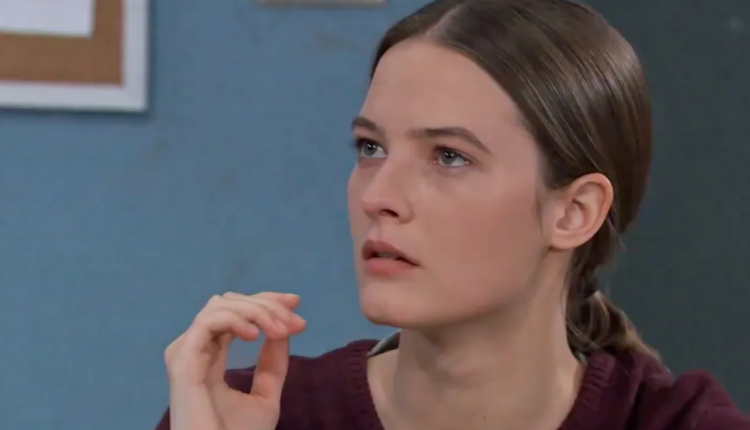 General Hospital: Esme Prince (Avery Pohl)