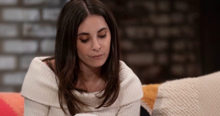 General Hospital: Molly Lansing-Davis (Kristen Vaganos)