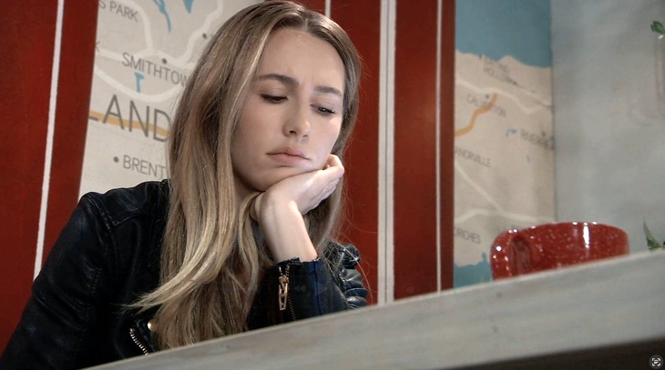 General Hospital: Josslyn Jacks (Eden McCoy) faces a tricky challenge in her WSB mission. Keep reading and let’s talk about what is coming up in the ABC soap opera.
Sonny Corinth