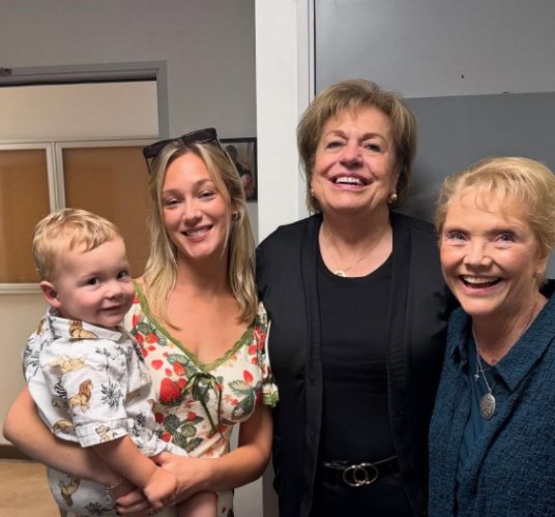 Erika meets up with Chris's wife, baby, and his real mom - @crhislmckenna - Instagram