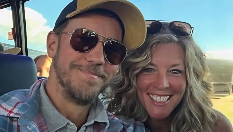 General Hospital Star Laura Wright On Labor Day - Instagram