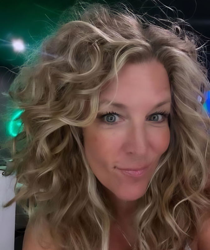 Laura says turning 55 is terrifying - @welcometolaurasworld - Instagram