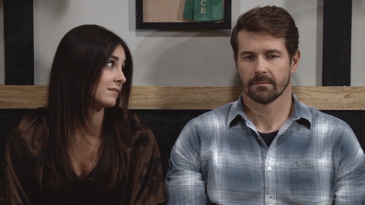 General Hospital: Molly Lansing-Davis (Kristen Vaganos)