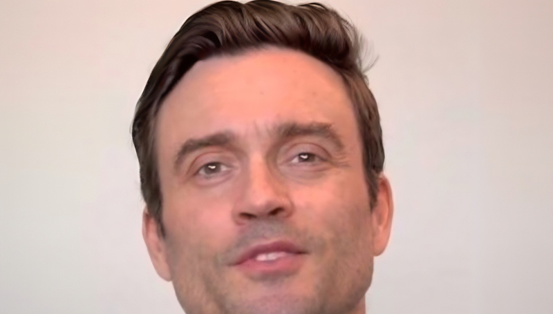 Daniel Goddard on General Hospital was on The Young and the Restless - YouTube