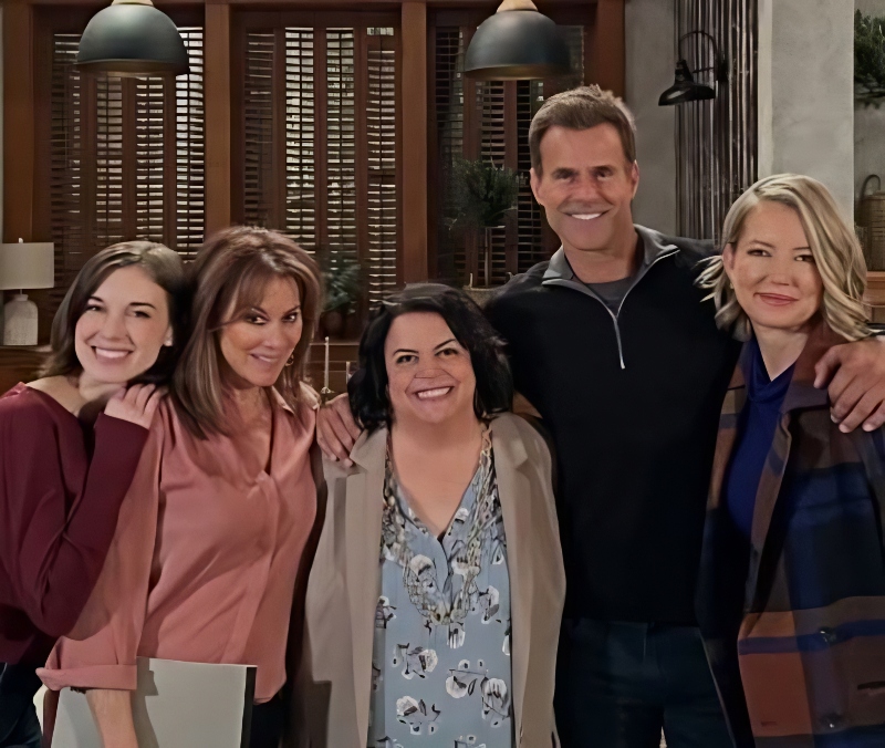 Jen and other GH cast members - @jenrayray - Instagram