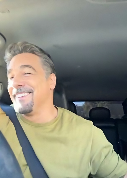 Chris restarted 'driving thoughts' - Instagram