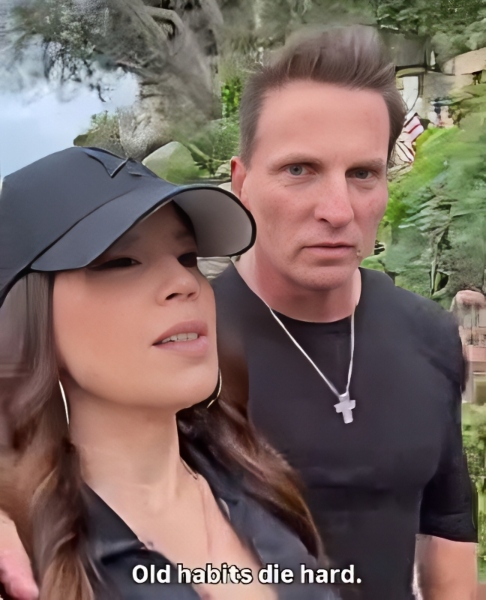 Steve and Michelle talk resolutions & old habits - Instagram 1