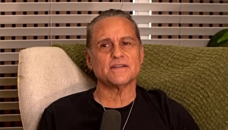 Maurice encourages Bluesy to open up - SoM - YouTube