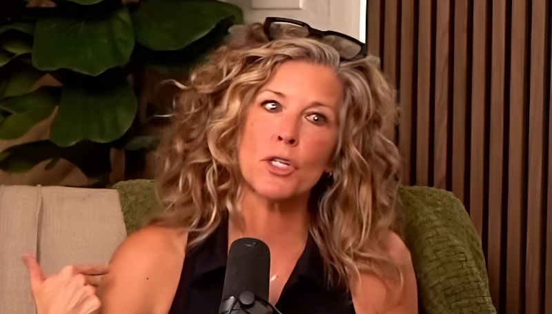 General Hospital star Laura Wright on State of Mind - YouTube