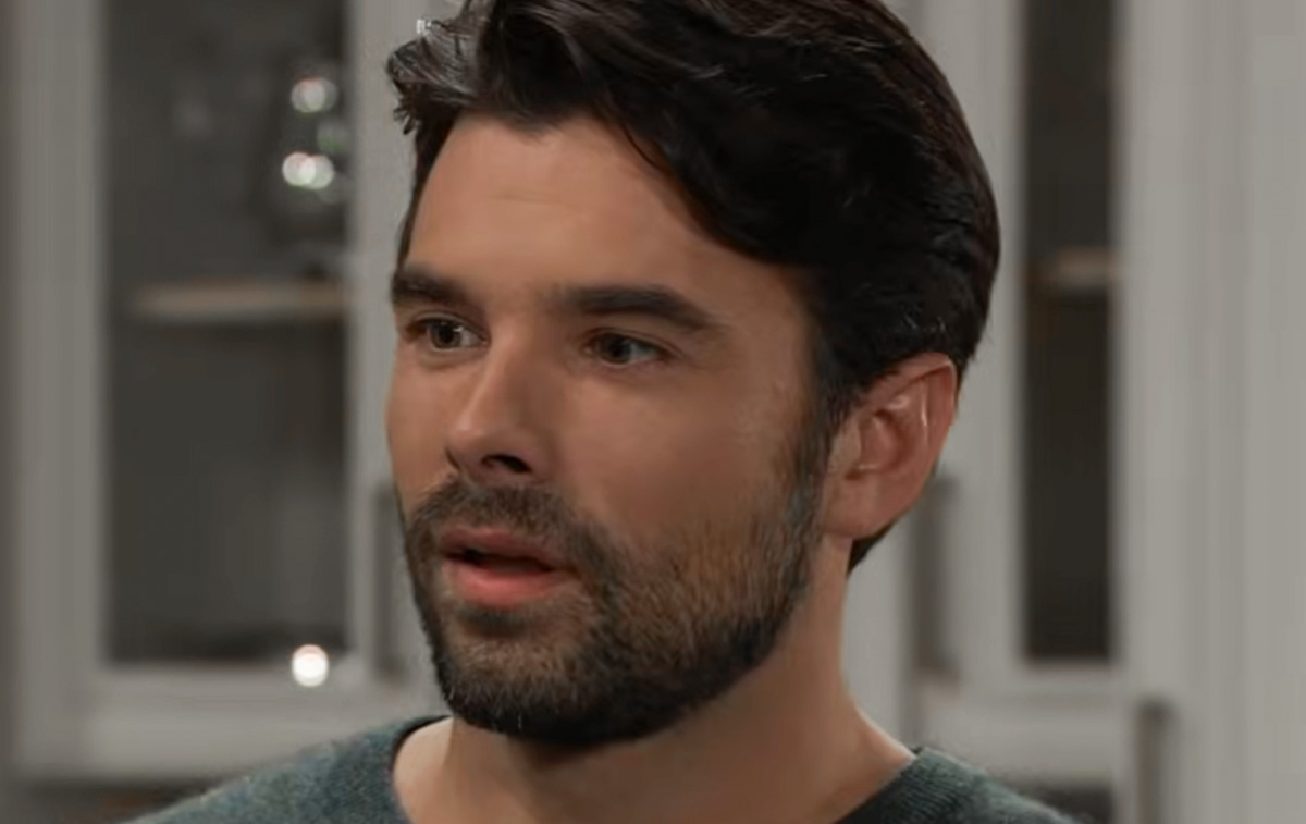General Hospital Spoilers: Shirtless Chase Caught With Willow – Tracy Targets Brook Lynn’s Husband?