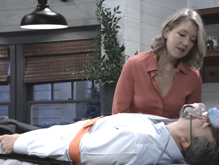 General Hospital: Nina Reeves (Cynthia Watros)