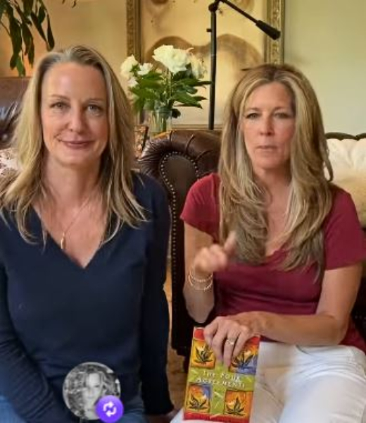 Laura and Elizabeth start the course for a third time - Instagram